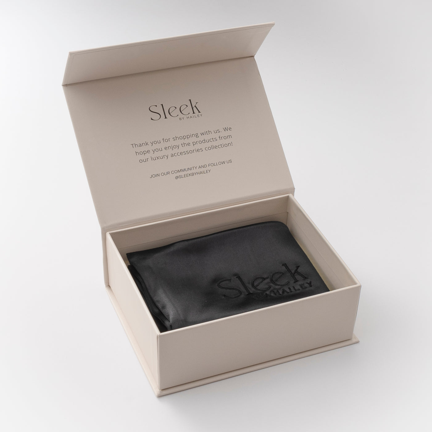 BLACK SILK PILLOWCASE