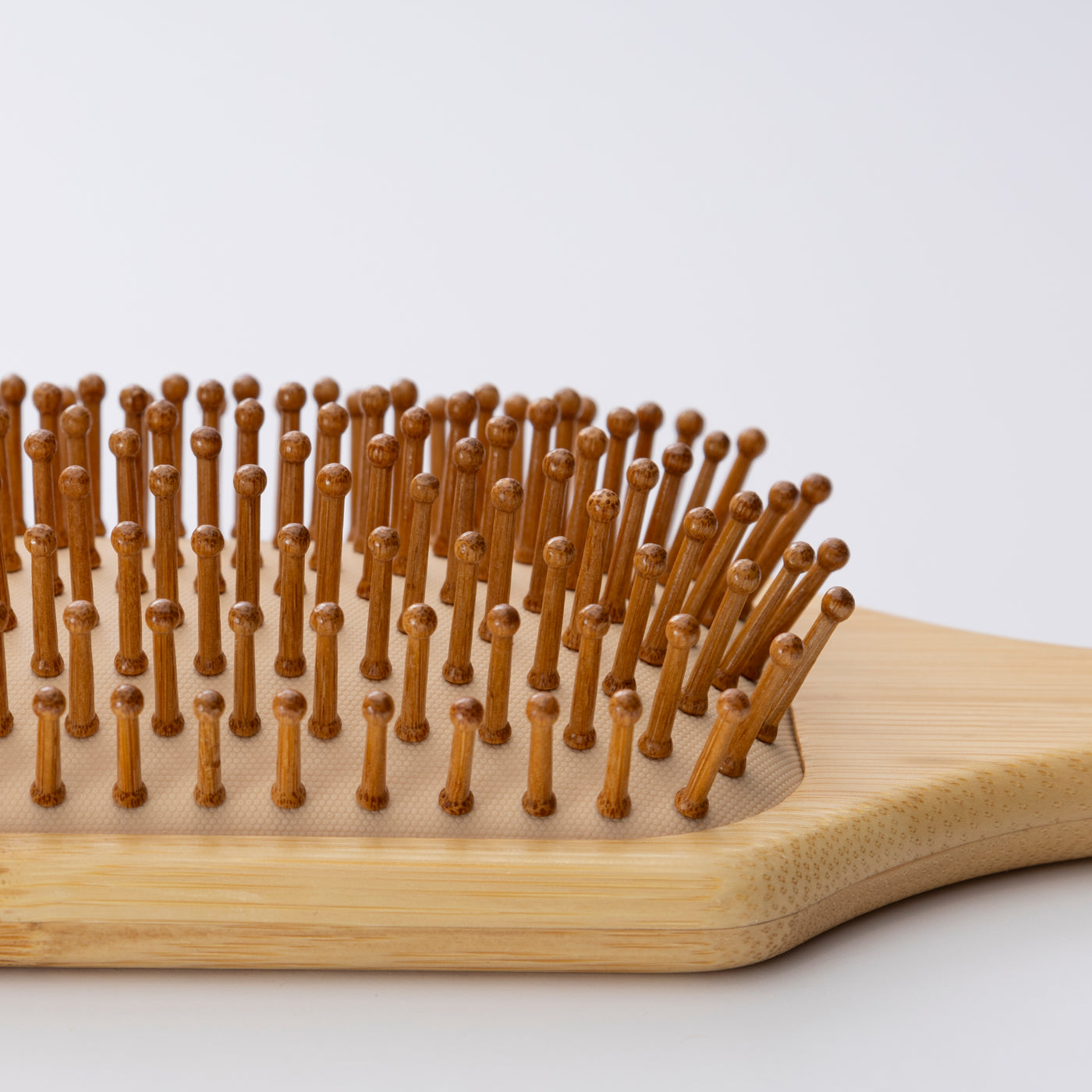 BAMBOO PADDLE BRUSH